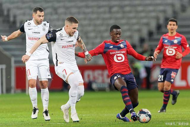 崔永熙31+10广州胜浙江 高登31分四川不敌北控