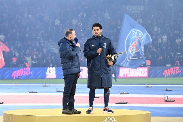 库里27分哈特三双 勇士负尼克斯跌回西部第十