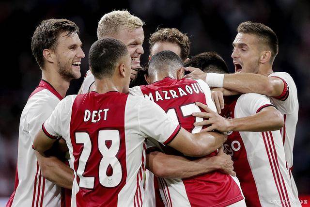 梅西2025年首球 迈阿密国际晒梅西连续21年进球