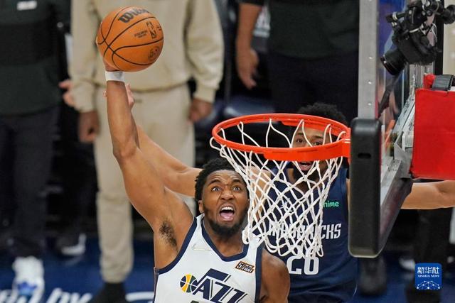 韩德君17+14辽宁险胜宁波 原帅20分山西胜上海